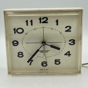 Vintage MCM Art Deco Atomic Kitchen Wall Clock Westclox Electric S13K Works